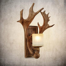 Load image into Gallery viewer, Vintage wall lamp